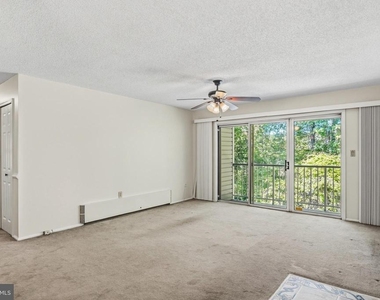 96 Willow Ct - Photo Thumbnail 2