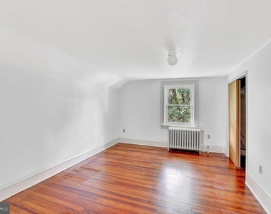 121 Kensington Avenue - Photo Thumbnail 23