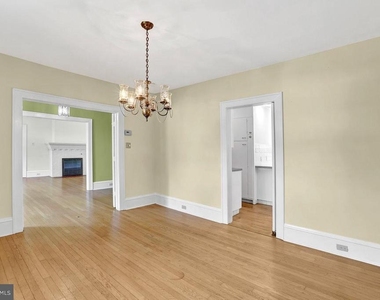 121 Kensington Avenue - Photo Thumbnail 8