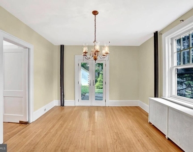 121 Kensington Avenue - Photo Thumbnail 7