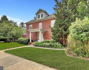 121 Kensington Avenue - Photo Thumbnail 28