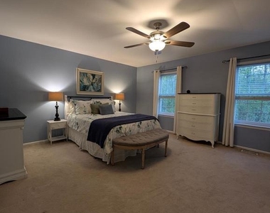 609 Hartland Court - Photo Thumbnail 20
