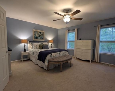 609 Hartland Court - Photo Thumbnail 19