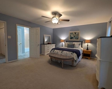 609 Hartland Court - Photo Thumbnail 22