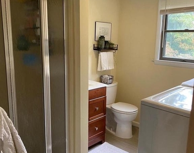 500 E Atlantic Avenue - Photo Thumbnail 3