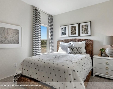 3720 Niddry Dr - Photo Thumbnail 19