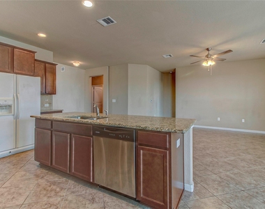 225 Deep Creek Dr - Photo Thumbnail 17