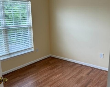 17622 Slate Way - Photo Thumbnail 19