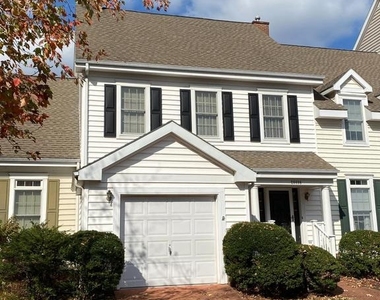 28498 Sawgrass Court - Photo Thumbnail 3