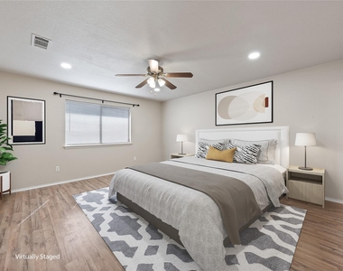 210 Mesquite Cir - Photo Thumbnail 10