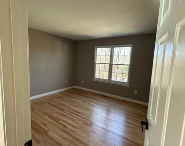 15006 Nebraska Lane - Photo Thumbnail 18