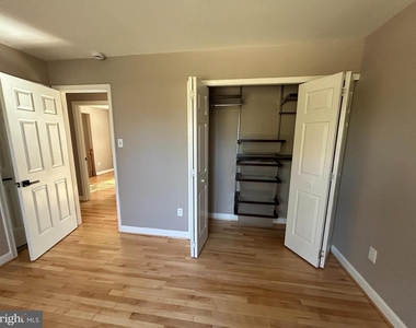 15006 Nebraska Lane - Photo Thumbnail 15