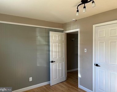 15006 Nebraska Lane - Photo Thumbnail 27