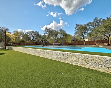 131 Eaton Ln - Photo Thumbnail 37