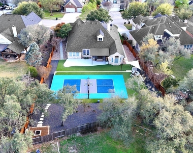 131 Eaton Ln - Photo Thumbnail 38