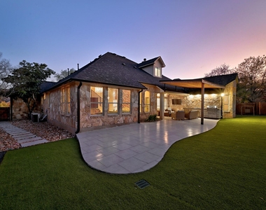 131 Eaton Ln - Photo Thumbnail 34