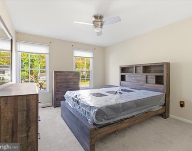 1403 Peartree Lane - Photo Thumbnail 26