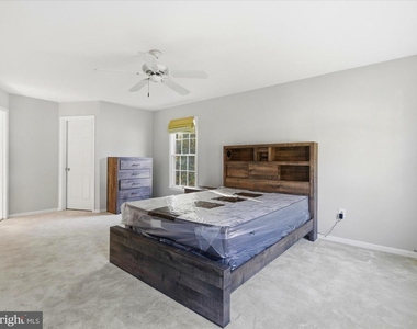1403 Peartree Lane - Photo Thumbnail 18