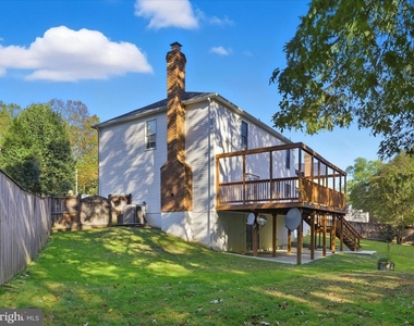 1403 Peartree Lane - Photo Thumbnail 37