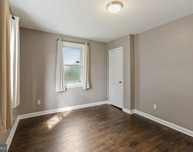 4411 Reamy Drive - Photo Thumbnail 2