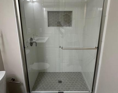 12308 Sandy Point Court - Photo Thumbnail 13