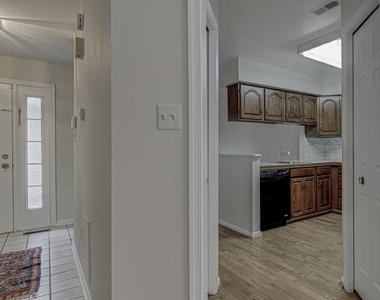 20324 Butterwick Way - Photo Thumbnail 9