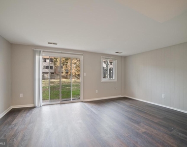 9349 Reader Lane - Photo Thumbnail 25