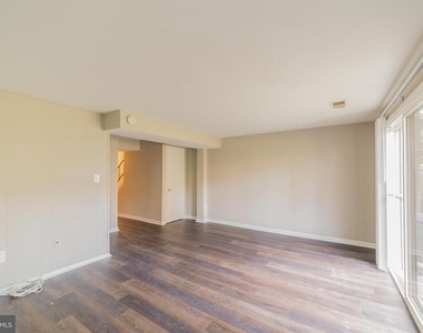 9349 Reader Lane - Photo Thumbnail 28