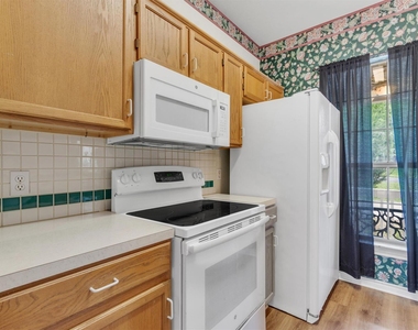 1207 Orlando Rd - Photo Thumbnail 11