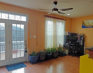 9659 Bothwell Lane - Photo Thumbnail 12