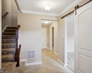 5934 Jefferson Commons Way - Photo Thumbnail 2