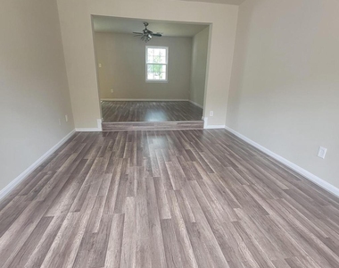 3381 Ryon Court - Photo Thumbnail 2