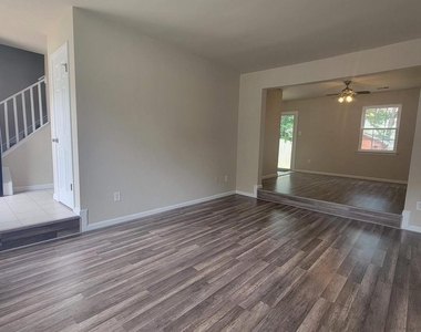 3381 Ryon Court - Photo Thumbnail 4
