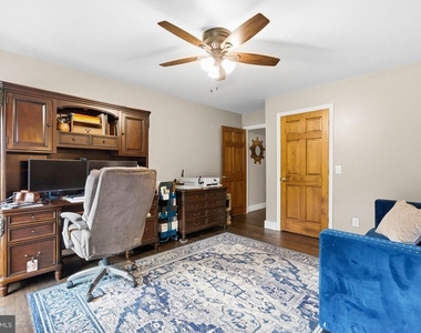 1126 Somerset Lane - Photo Thumbnail 28