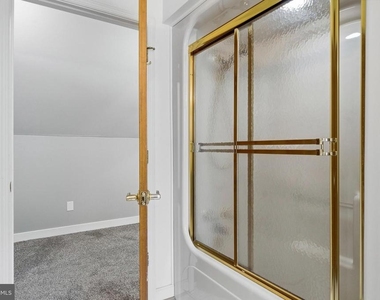 1126 Somerset Lane - Photo Thumbnail 47