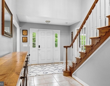 1126 Somerset Lane - Photo Thumbnail 25