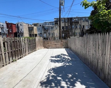 1725 Druid Hill Avenue - Photo Thumbnail 6