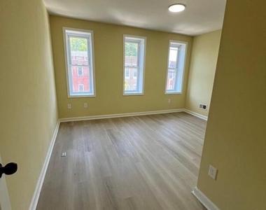 1725 Druid Hill Avenue - Photo Thumbnail 18