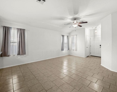3621 Colorado High Ave - Photo Thumbnail 4