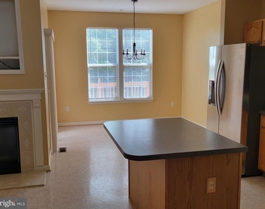 2508 Black Oak Way - Photo Thumbnail 20