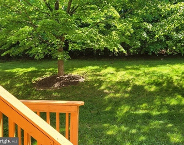 2508 Black Oak Way - Photo Thumbnail 23