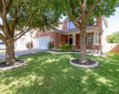 3611 Fossilwood Way - Photo Thumbnail 2