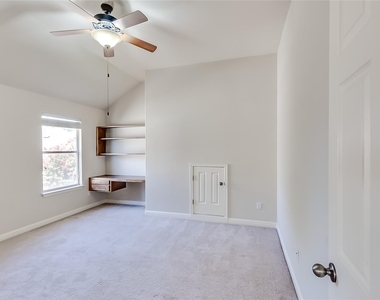 3611 Fossilwood Way - Photo Thumbnail 26