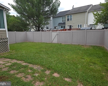 218 Eisenhower Court - Photo Thumbnail 21