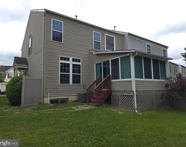 218 Eisenhower Court - Photo Thumbnail 20