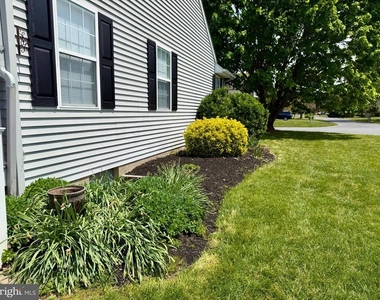 113 Loganberry Lane - Photo Thumbnail 21