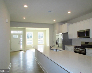 31019 Nikelle Lane - Photo Thumbnail 4