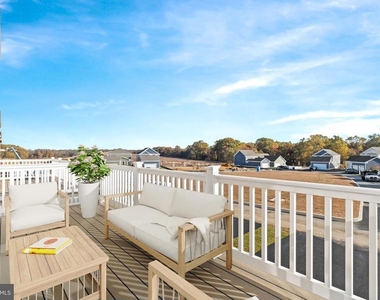 838 Mapleton Avenue - Photo Thumbnail 4