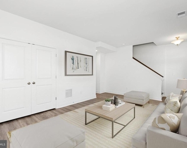 838 Mapleton Avenue - Photo Thumbnail 18