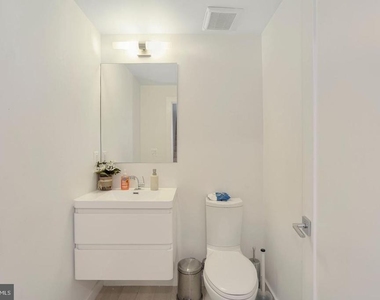 1495 Gallaudet Street Ne - Photo Thumbnail 15